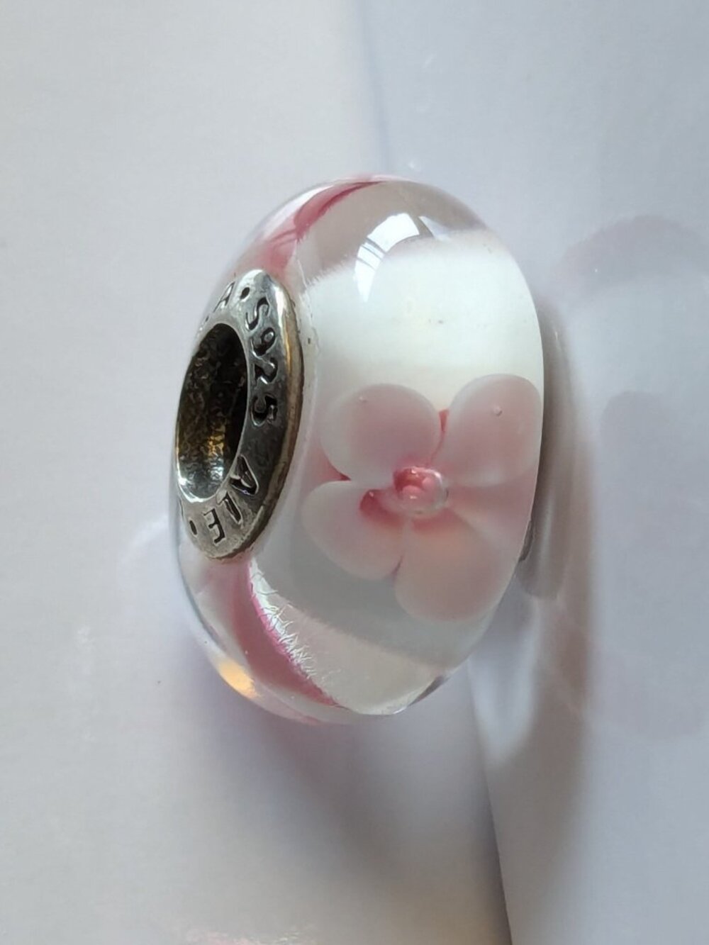 Pandora Cherry Blossom Murano Glass Charm Sterling Silver (Retired) - Picture 4 of 5